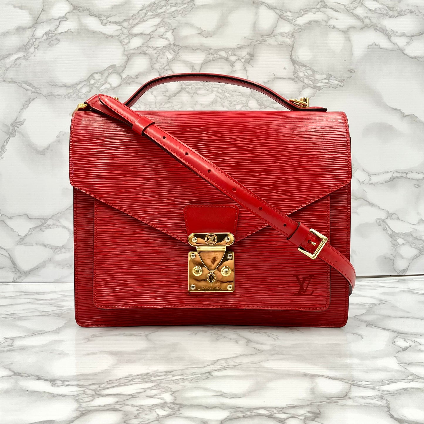 LOUIS VUITTON Epi Monceau