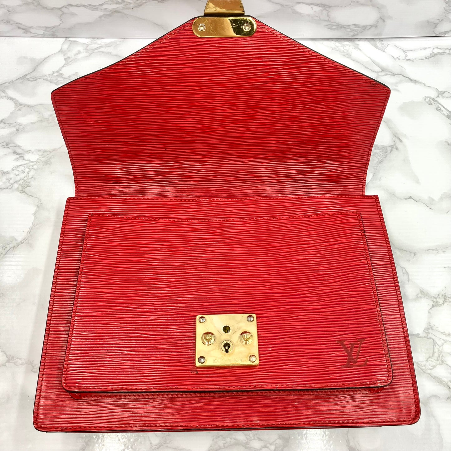 LOUIS VUITTON Epi Monceau