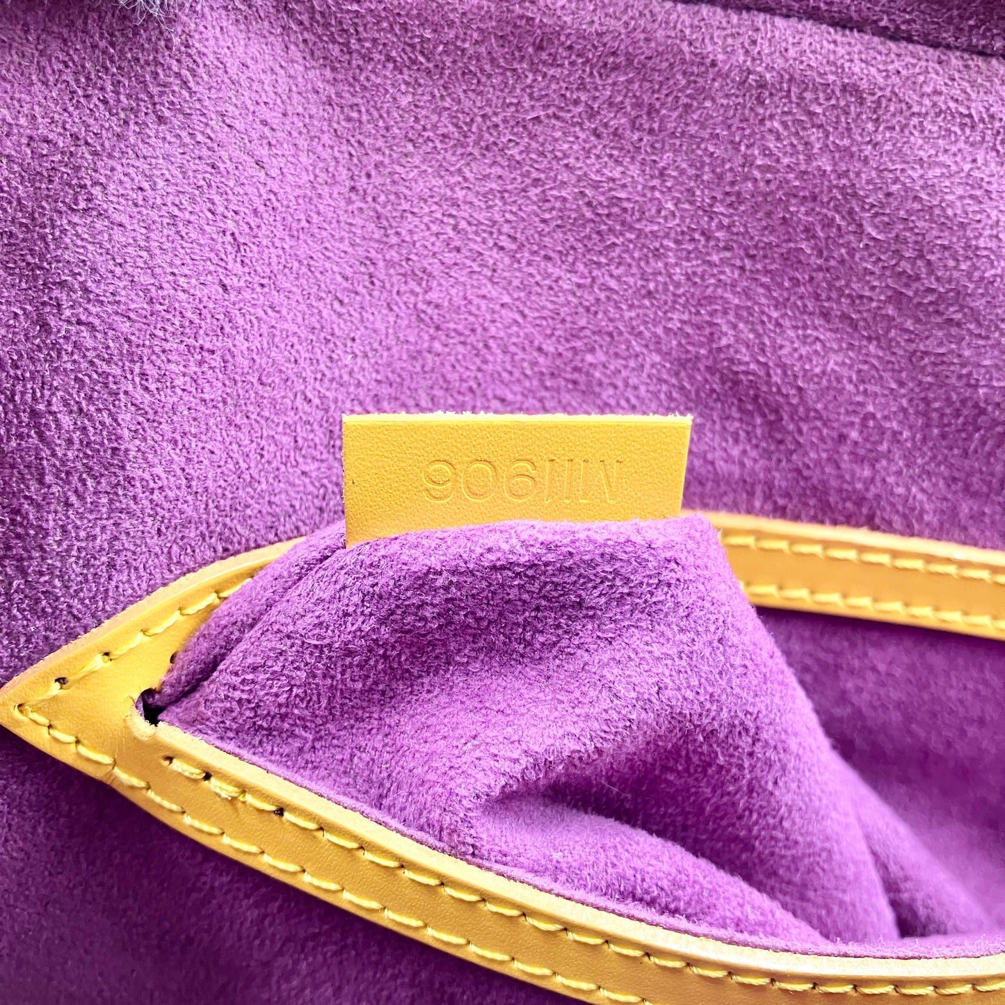 LOUIS VUITTON EPI Alma PM Strap