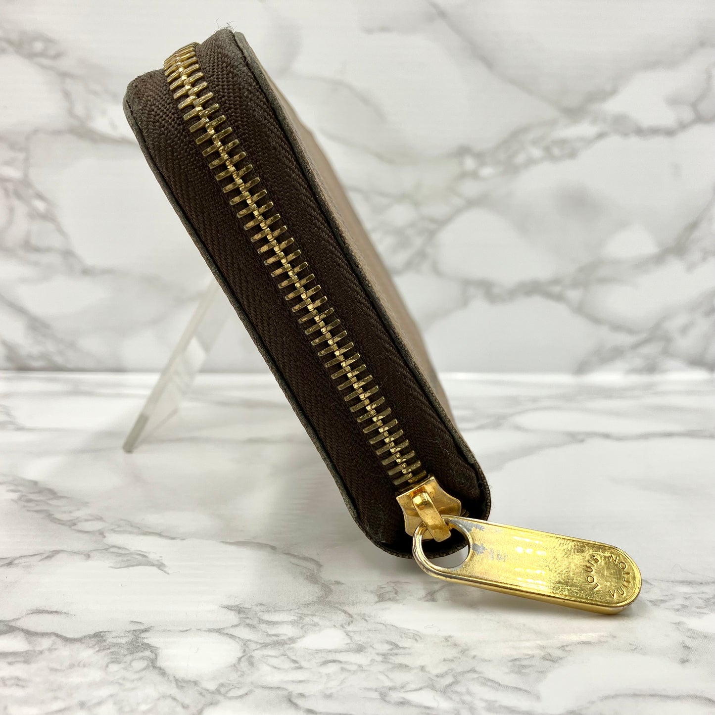 LOUIS VUITTON Monogram Giant Reverse RFID