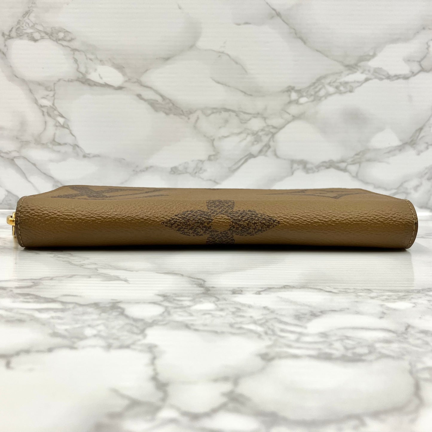 LOUIS VUITTON Monogram Giant Reverse RFID