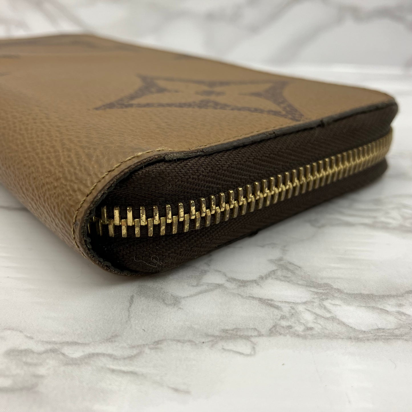 LOUIS VUITTON Monogram Giant Reverse RFID