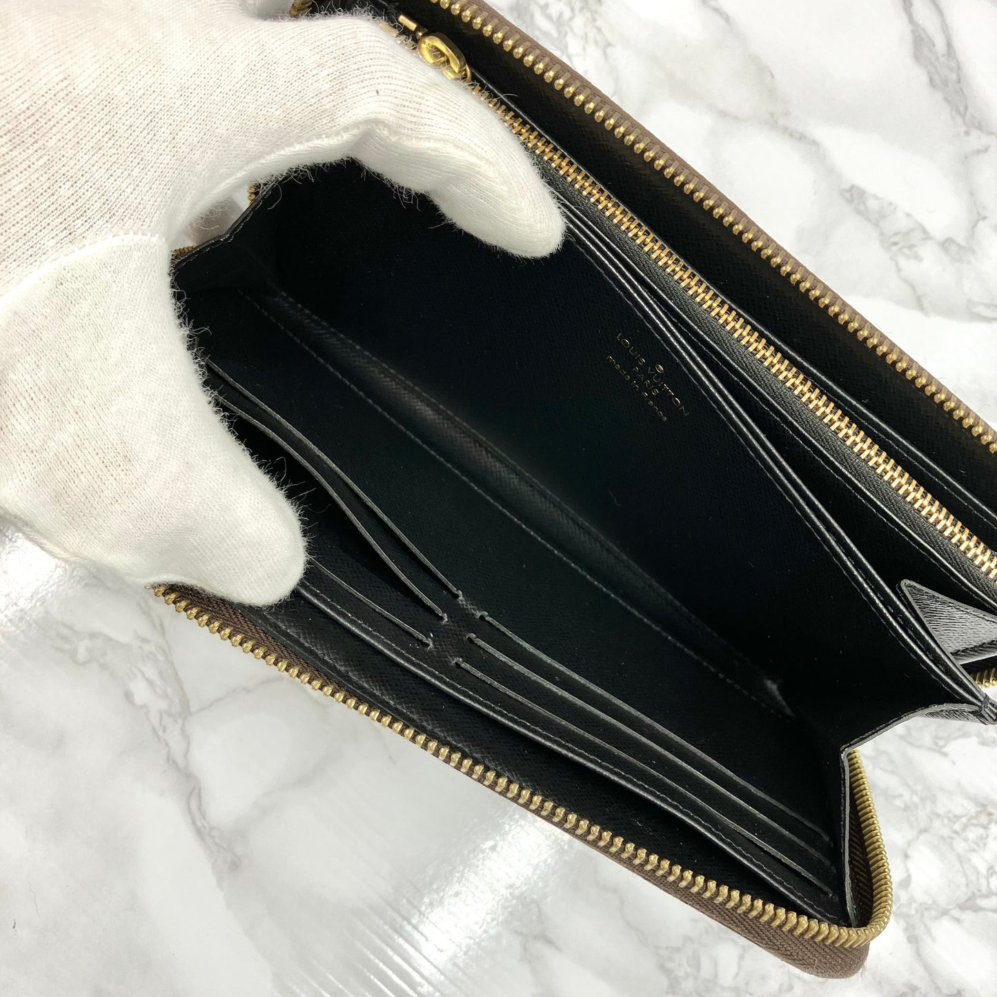 LOUIS VUITTON Monogram Giant Reverse RFID