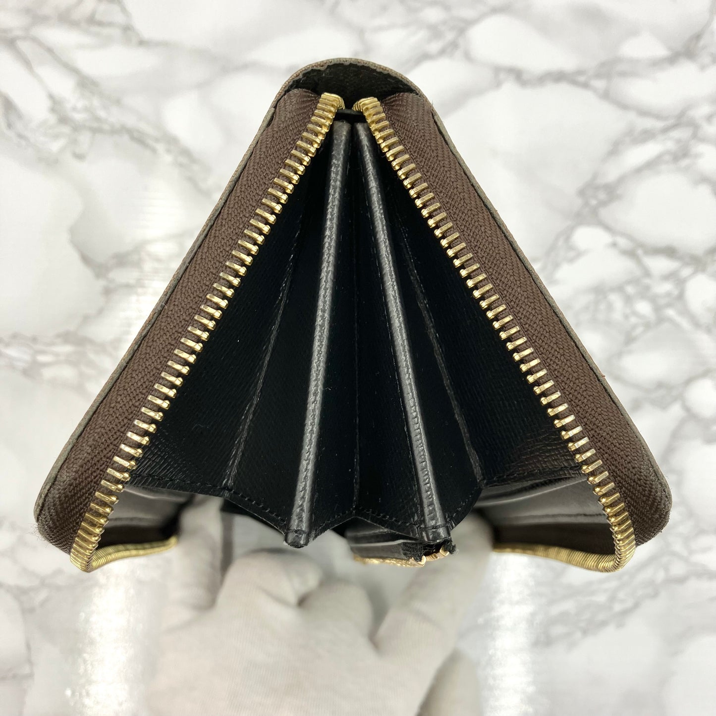 LOUIS VUITTON Monogram Giant Reverse RFID