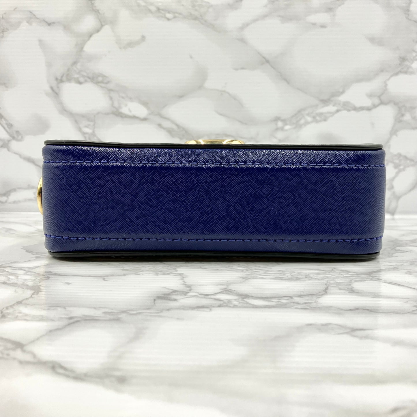 MARC JACOBS Snap Shot