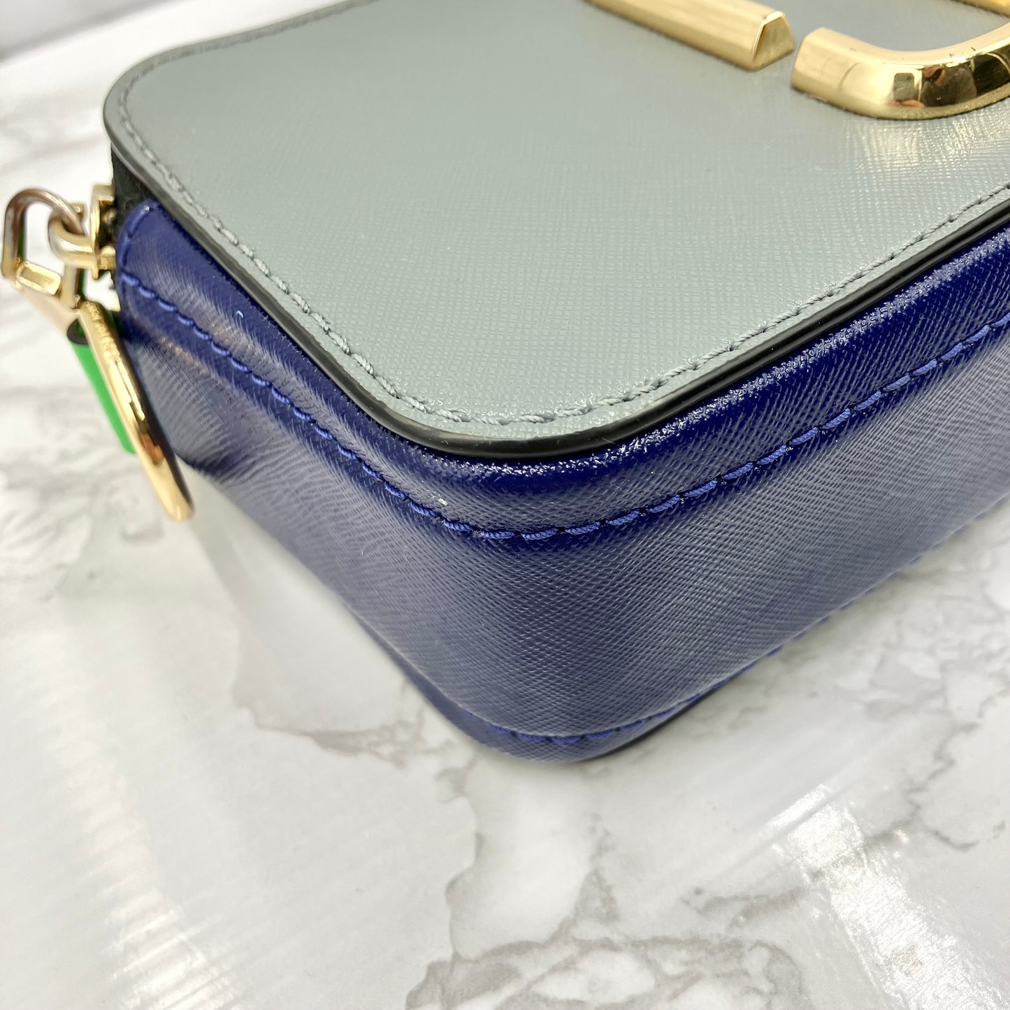 MARC JACOBS Snap Shot