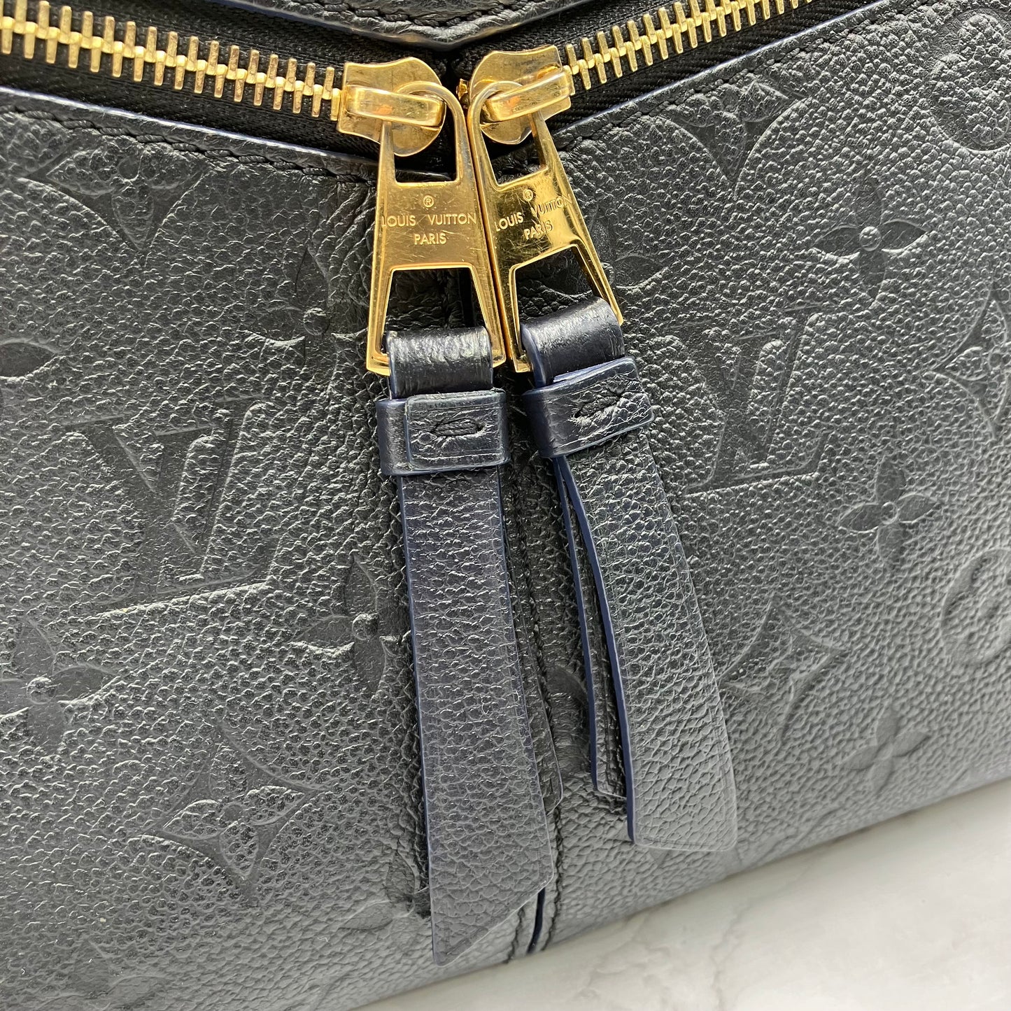 LOUIS VUITTON Three PM Empreinte