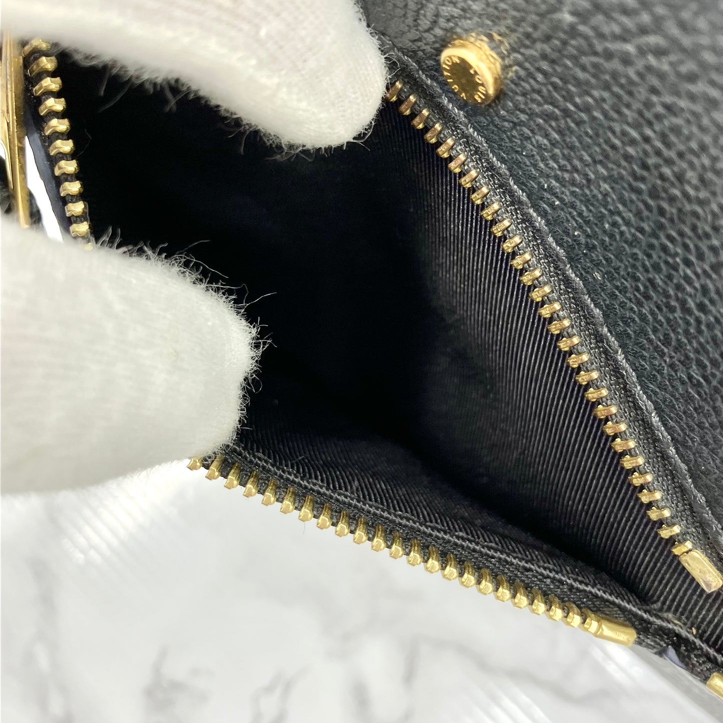 LOUIS VUITTON Three PM Empreinte