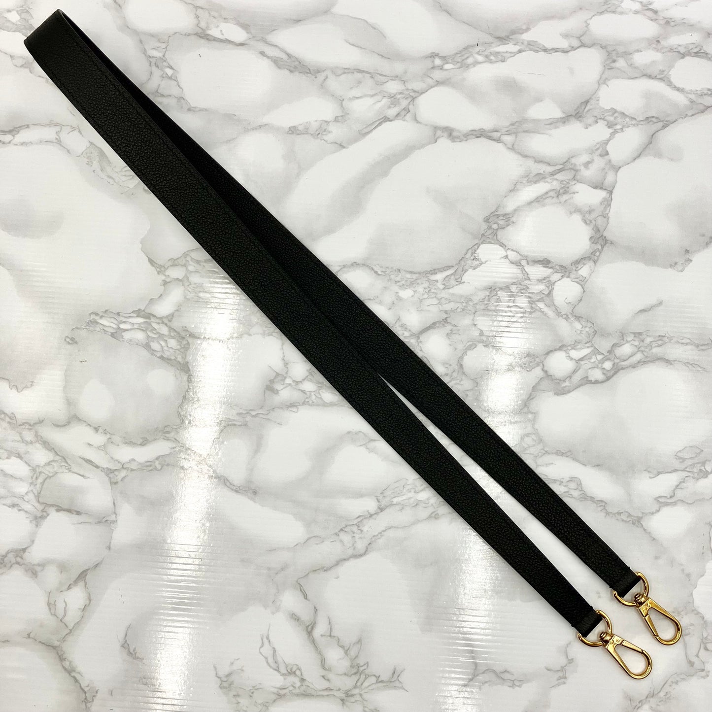 LOUIS VUITTON Three PM Empreinte