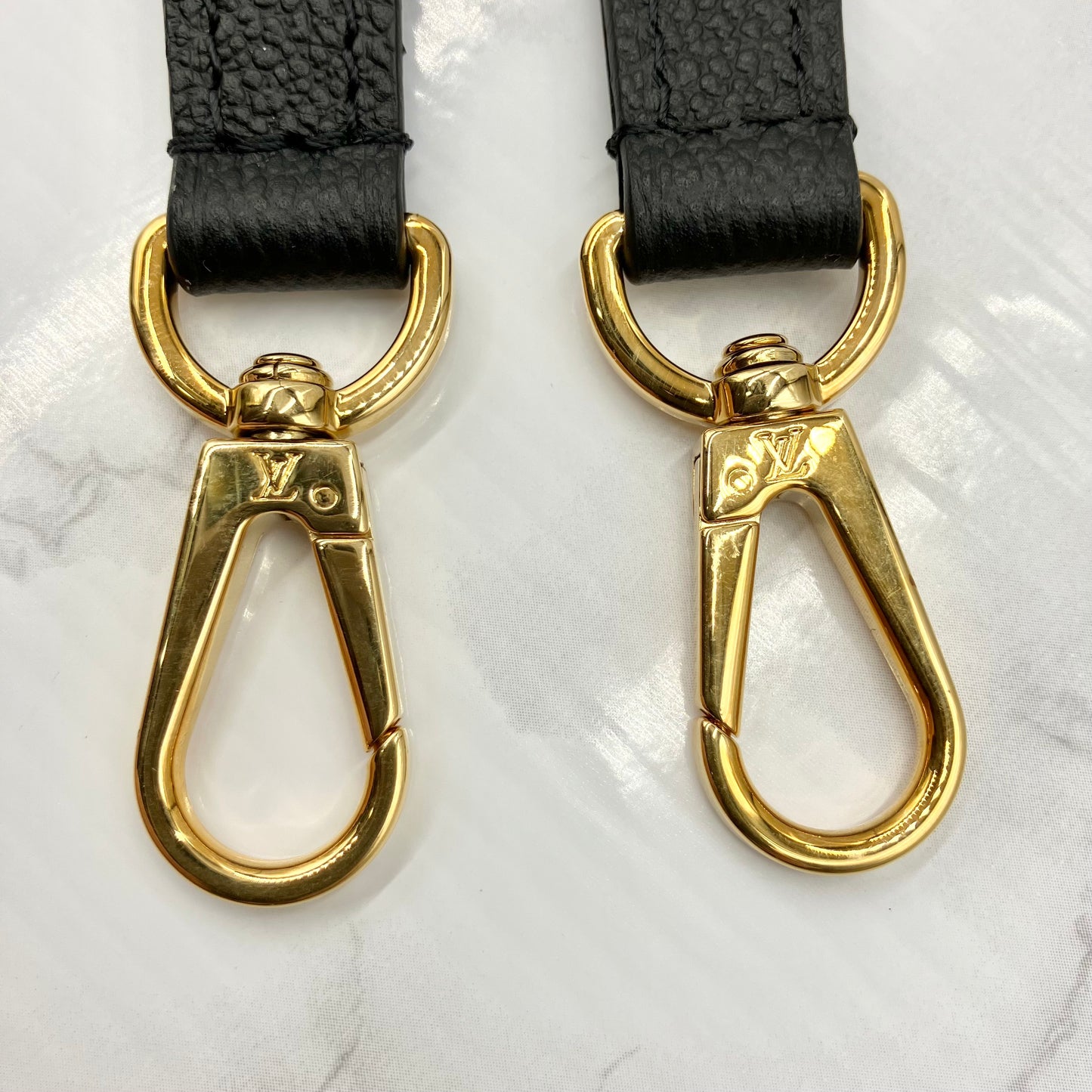 LOUIS VUITTON Three PM Empreinte