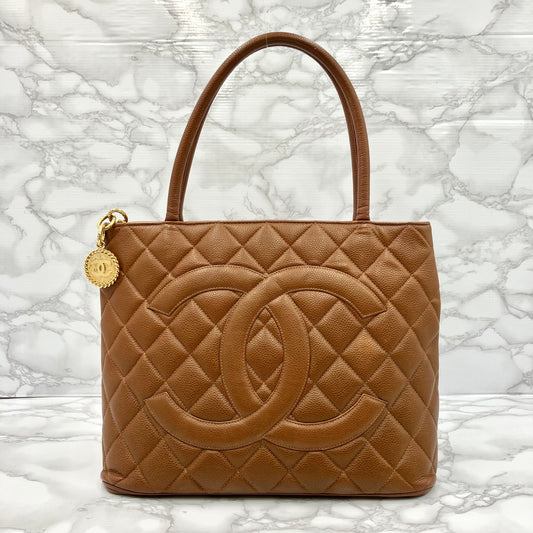 CHANEL Reprint Tote Bag Medallion