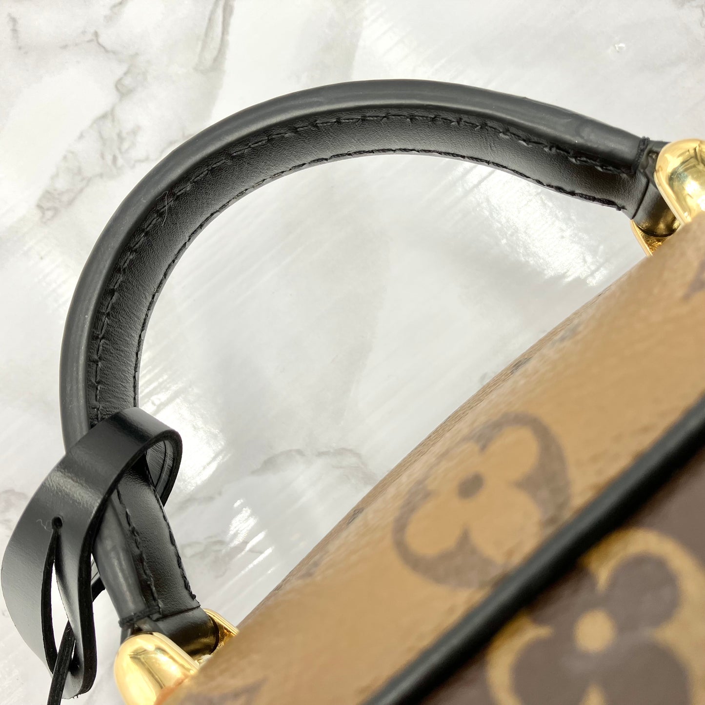 LOUIS VUITTON Monogram Reverse Vanity NV RFID
