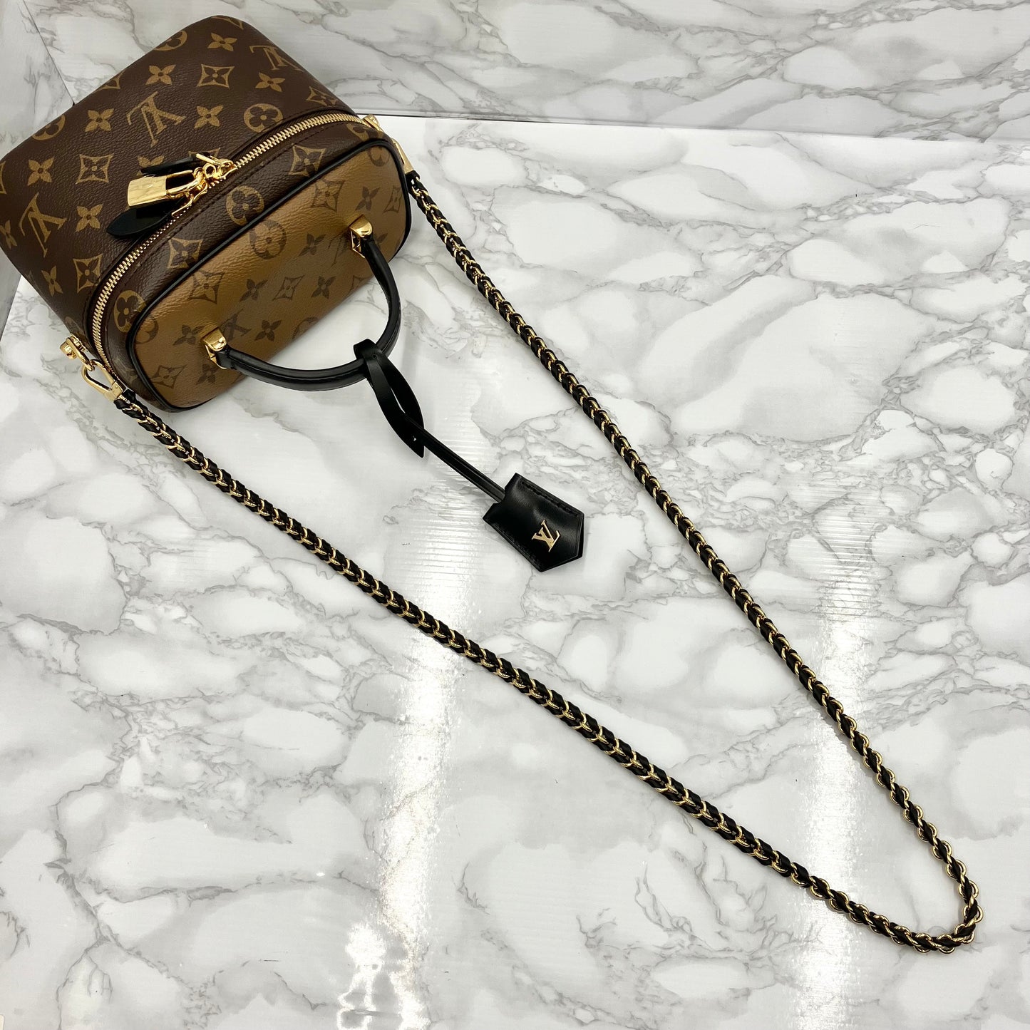 LOUIS VUITTON Monogram Reverse Vanity NV RFID