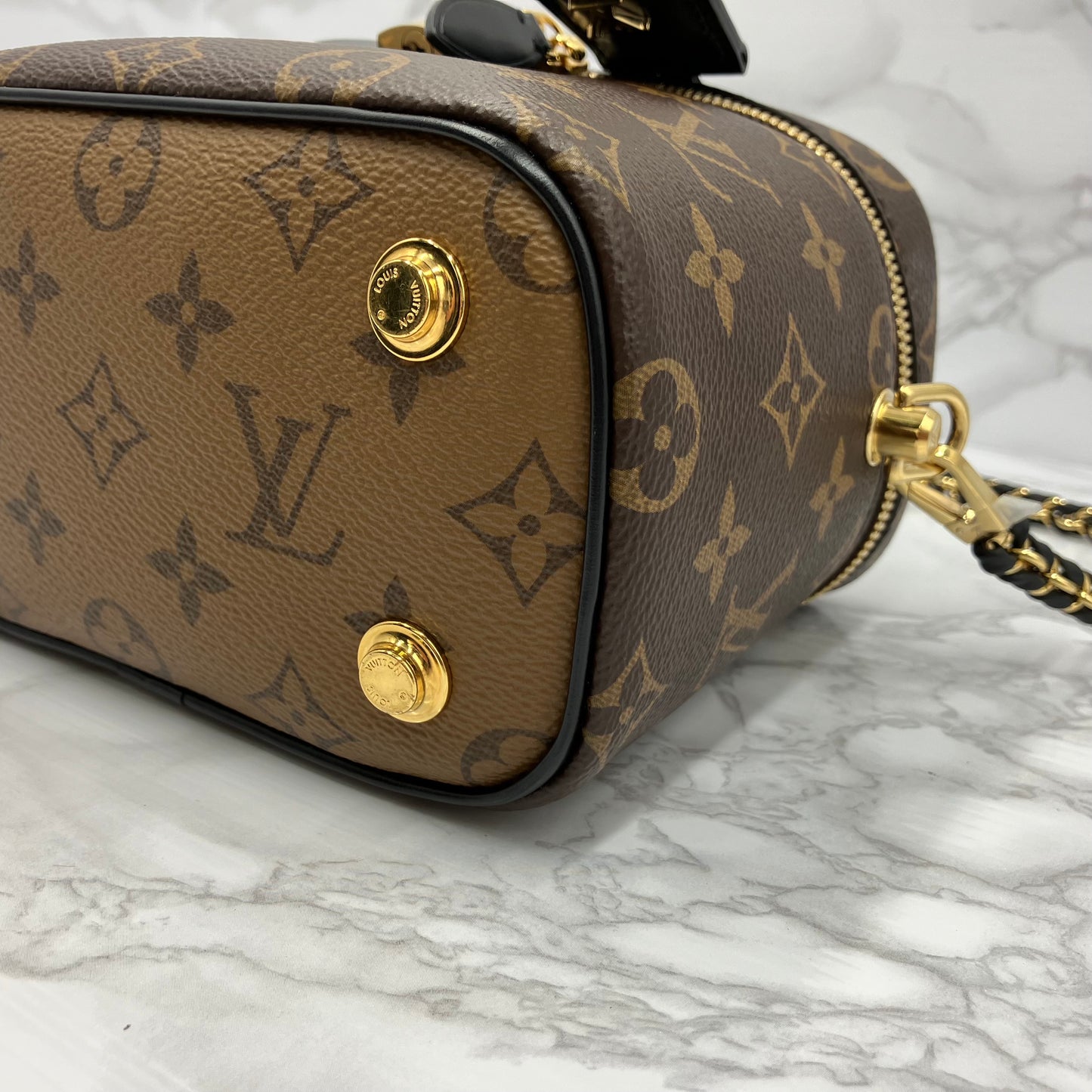 LOUIS VUITTON Monogram Reverse Vanity NV RFID
