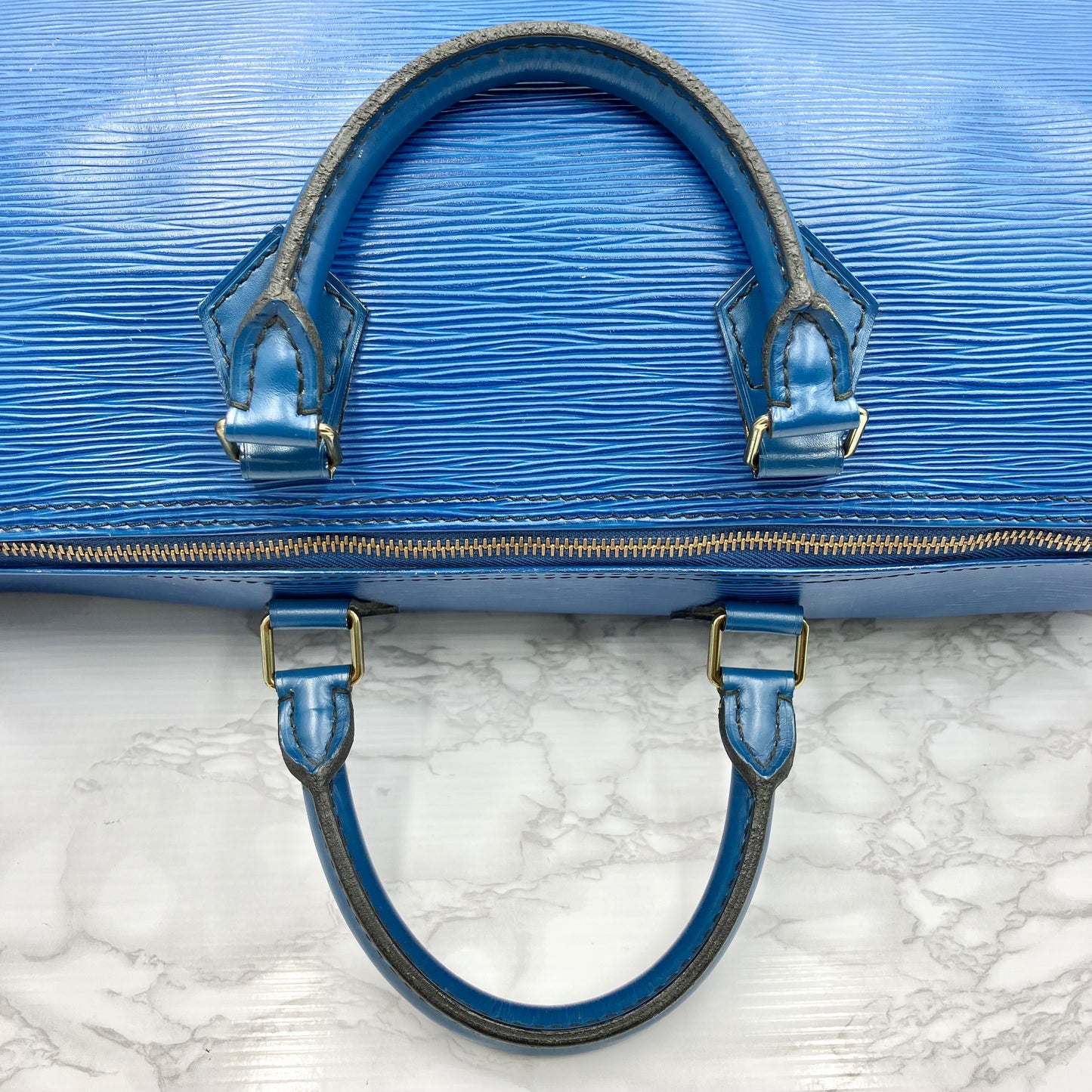 LOUIS VUITTON Epi speedy40