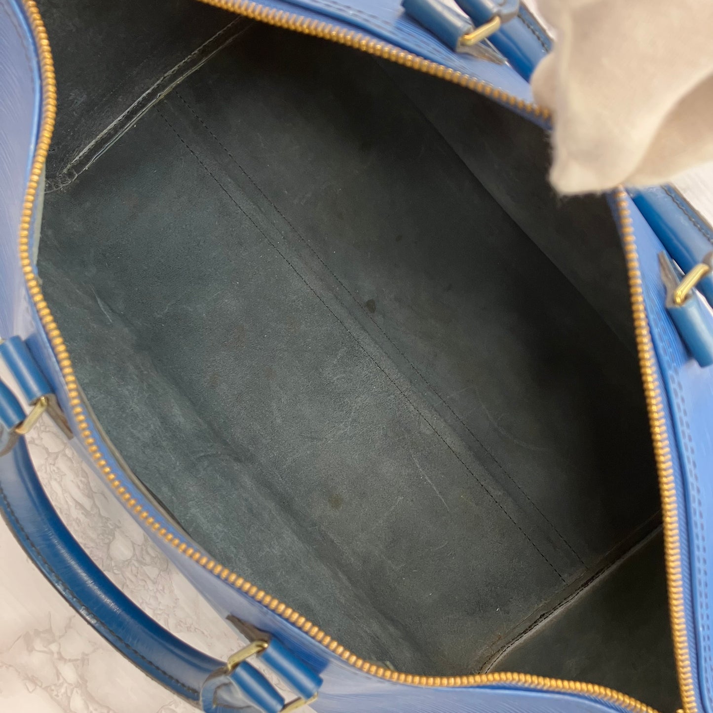 LOUIS VUITTON Epi speedy40