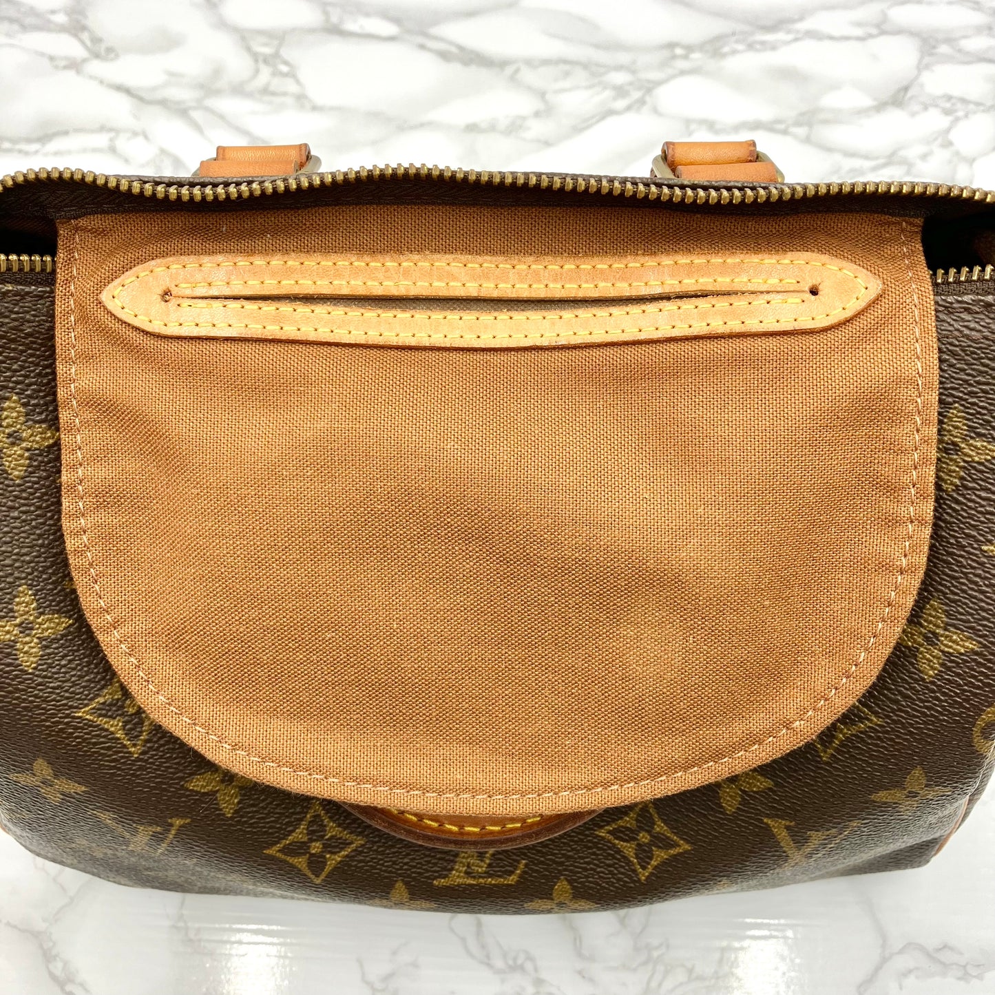 LOUIS VUITTON speedy25