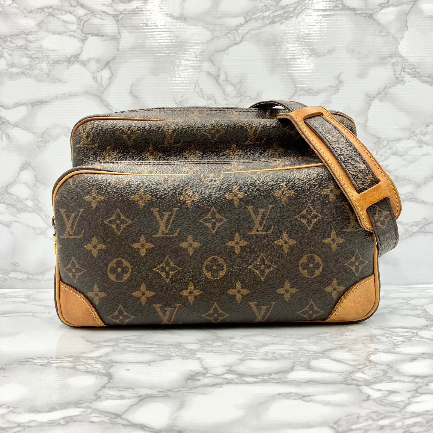 LOUIS VUITTON Monogram Nile