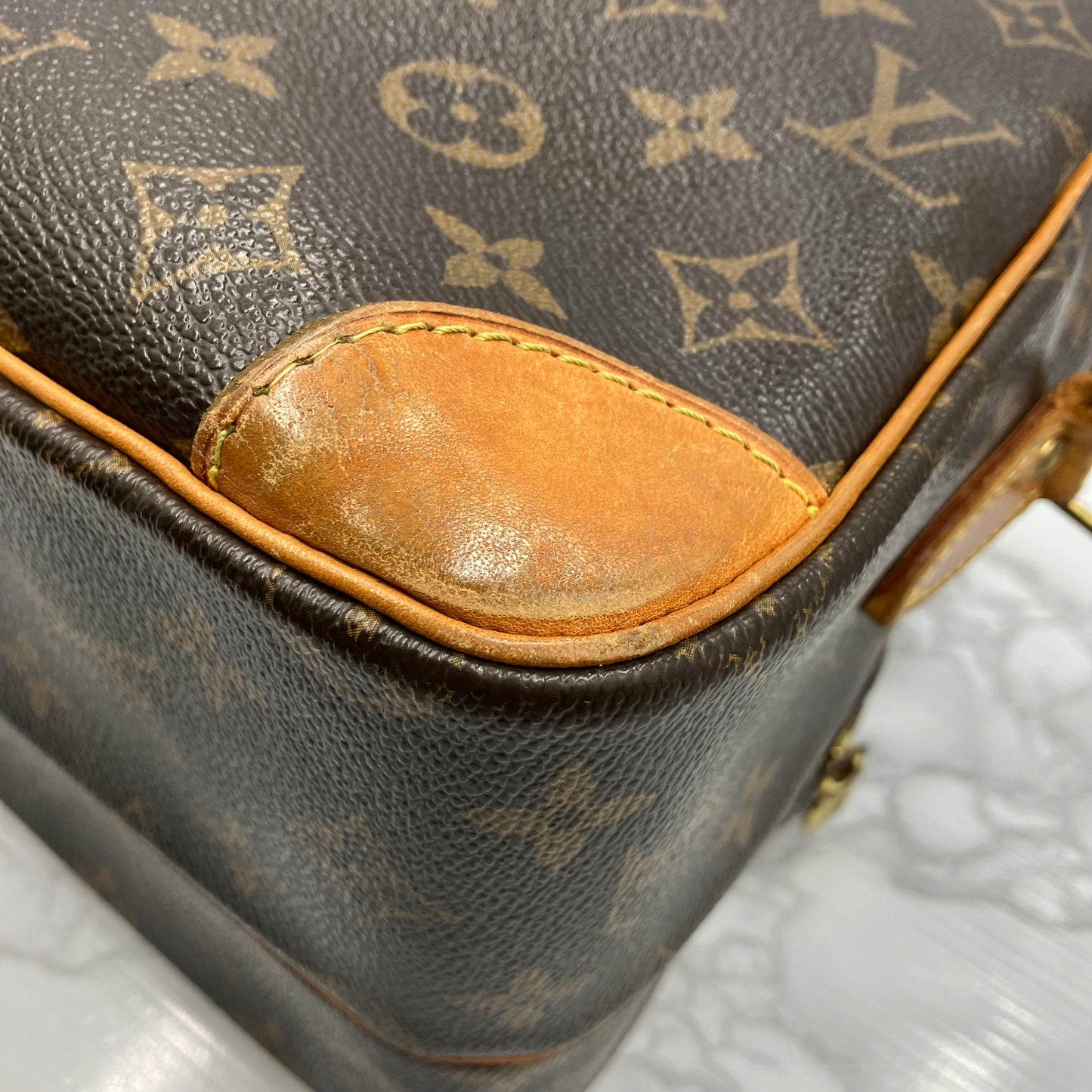 LOUIS VUITTON Monogram Nile