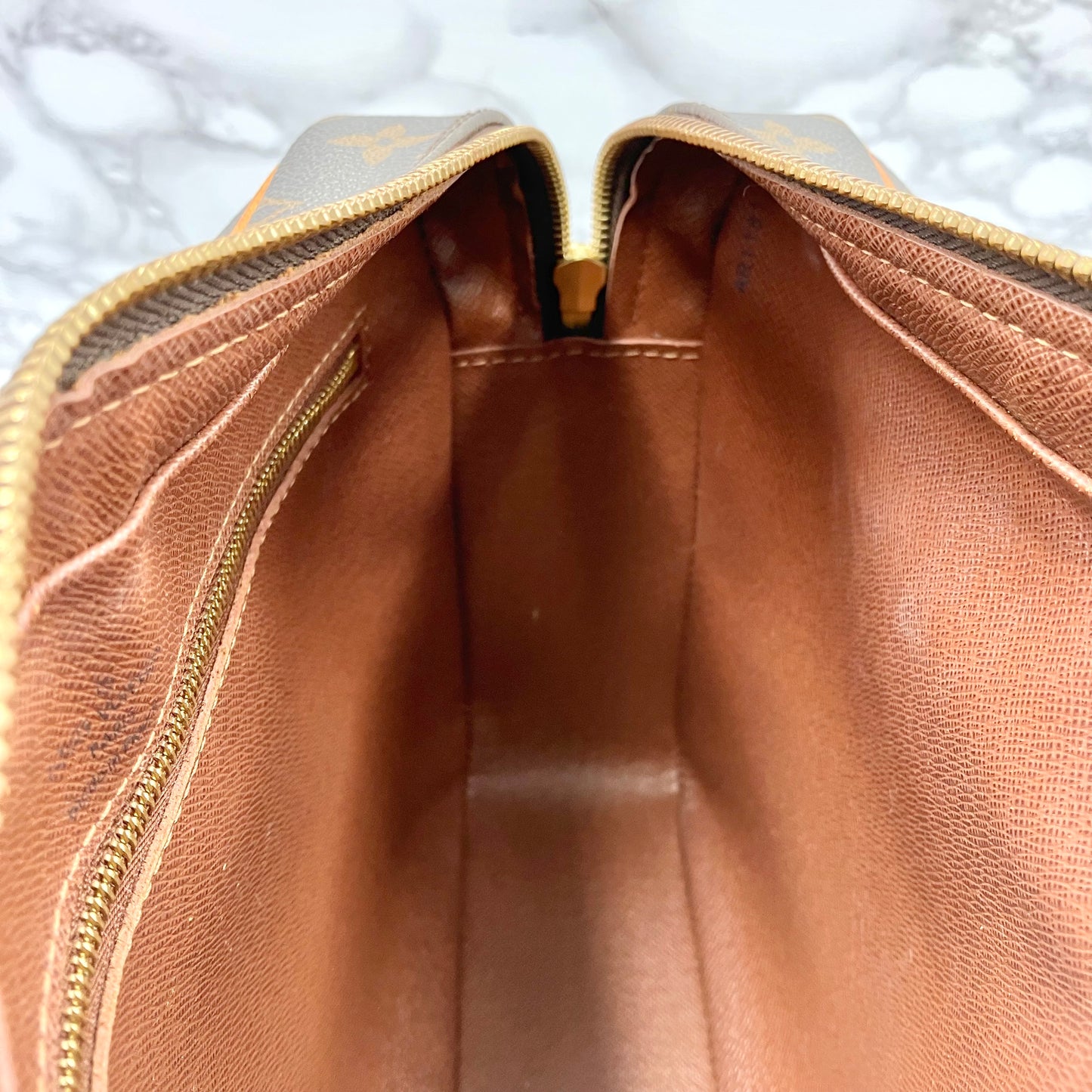 LOUIS VUITTON Monogram Nile