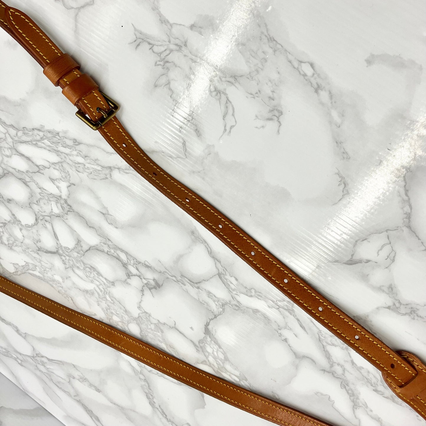 LOUIS VUITTON Chantilly