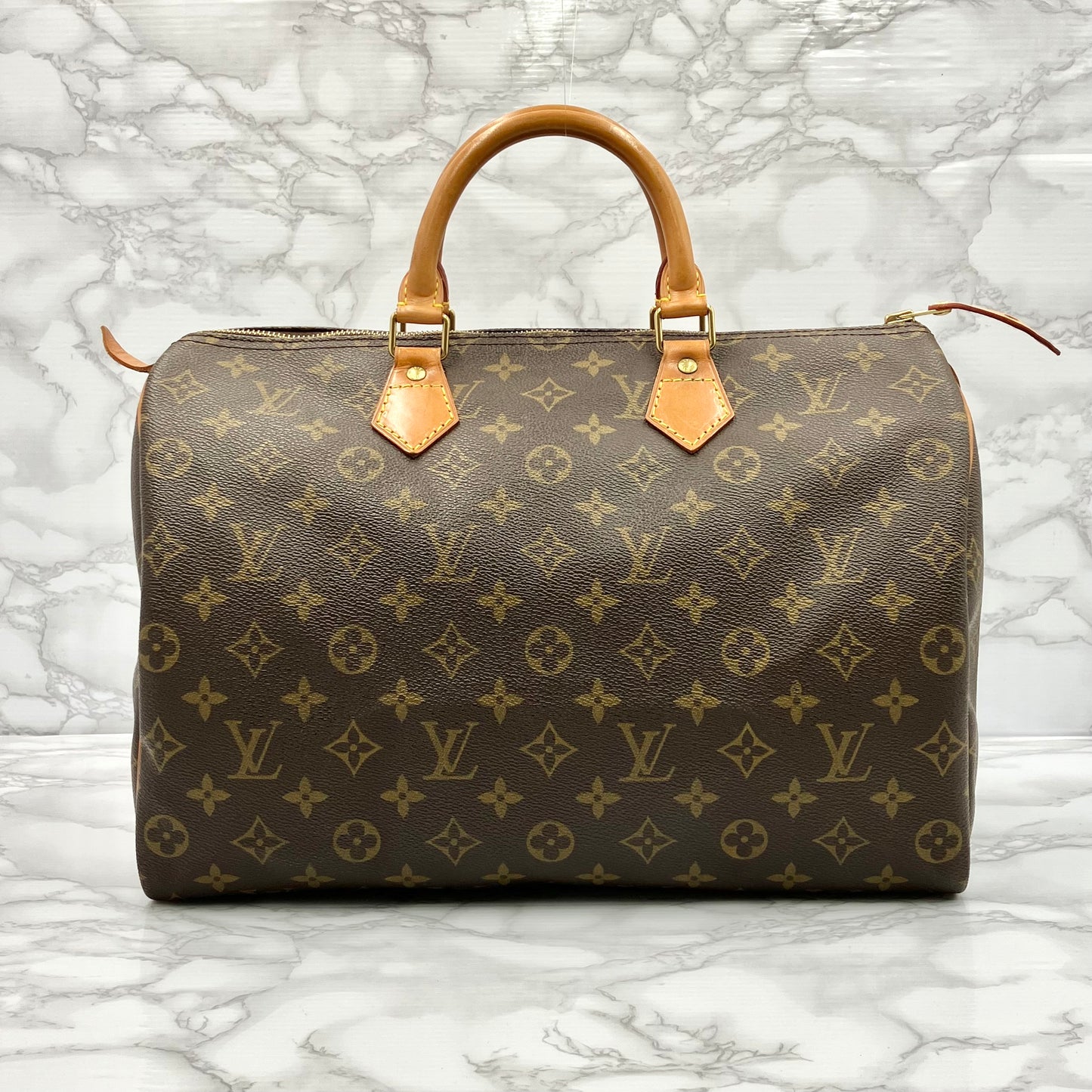 LOUIS VUITTON Monogram Speedy35