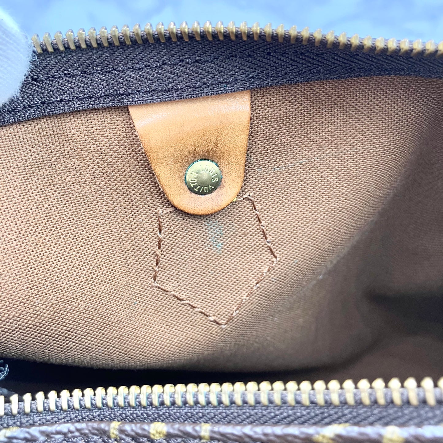 LOUIS VUITTON Monogram Speedy35