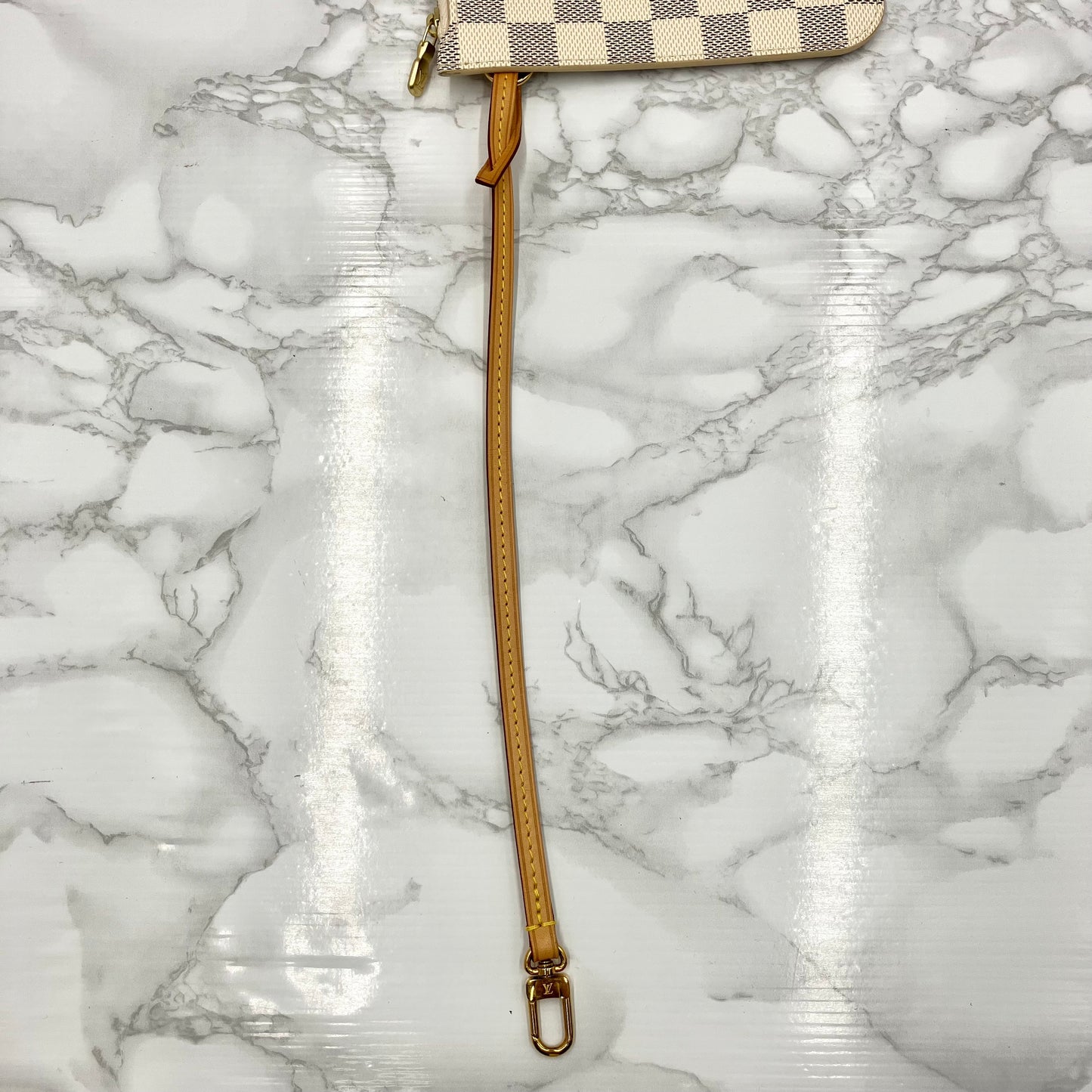 LOUIS VUITTON Damier Azur Neverfull Pouch