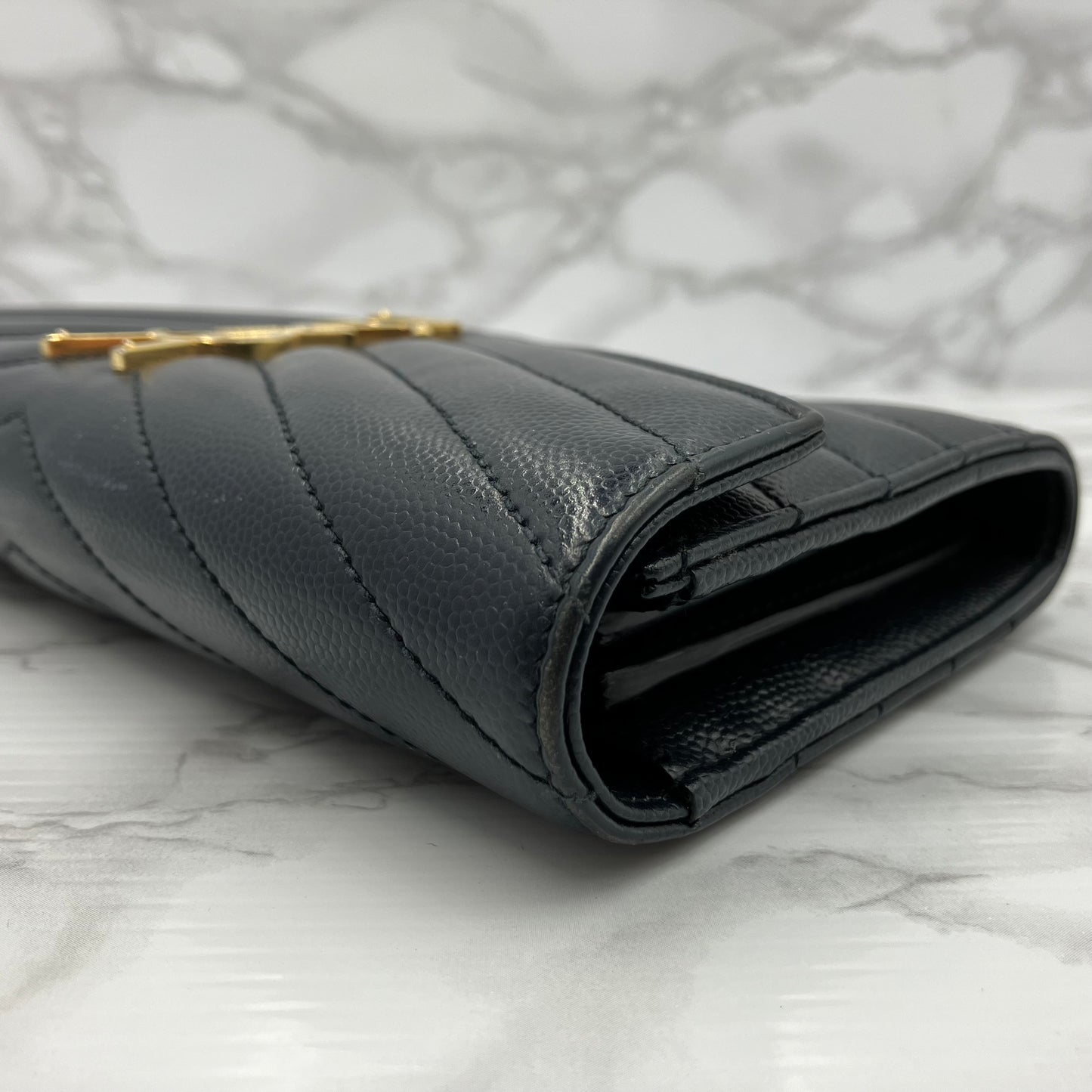 Yves Saint Laurent caviar long wallet