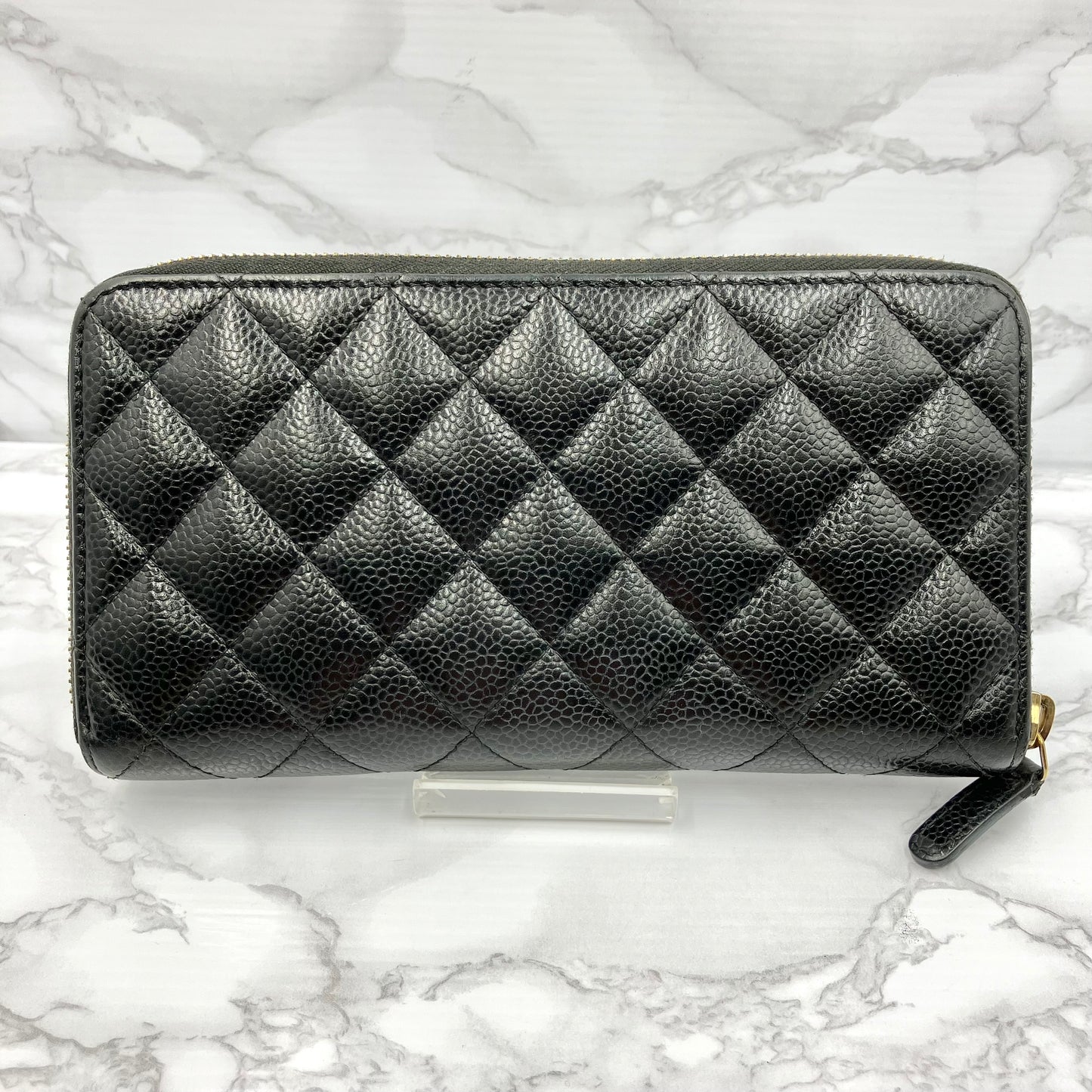 CHANEL Caviar long wallet