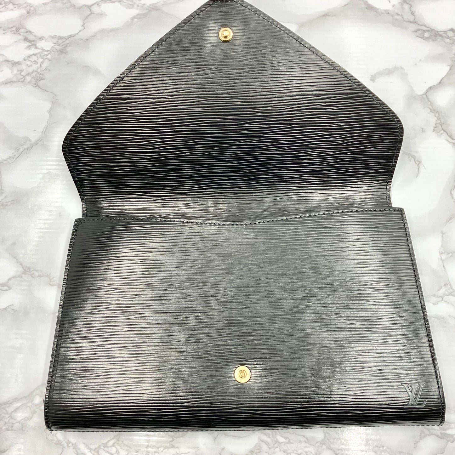 LOUIS VUITTON Epi Art Deco Clutch