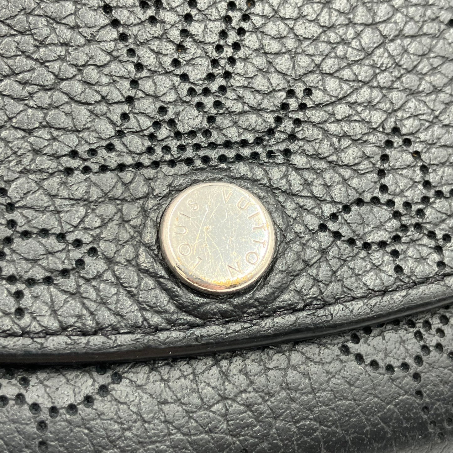 LOUIS VUITTON Mahina Coin Purse