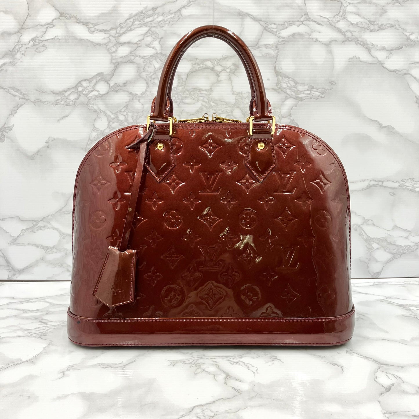 LOUIS VUITTON Vernis Alma PM