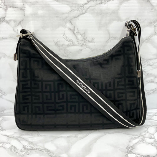 GIVENCHY Shoulder Bag