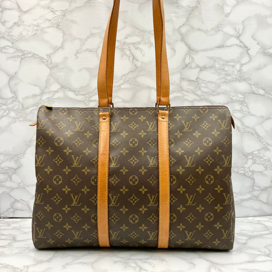 LOUIS VUITTON Monogram flannery
