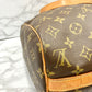 LOUIS VUITTON Monogram flannery
