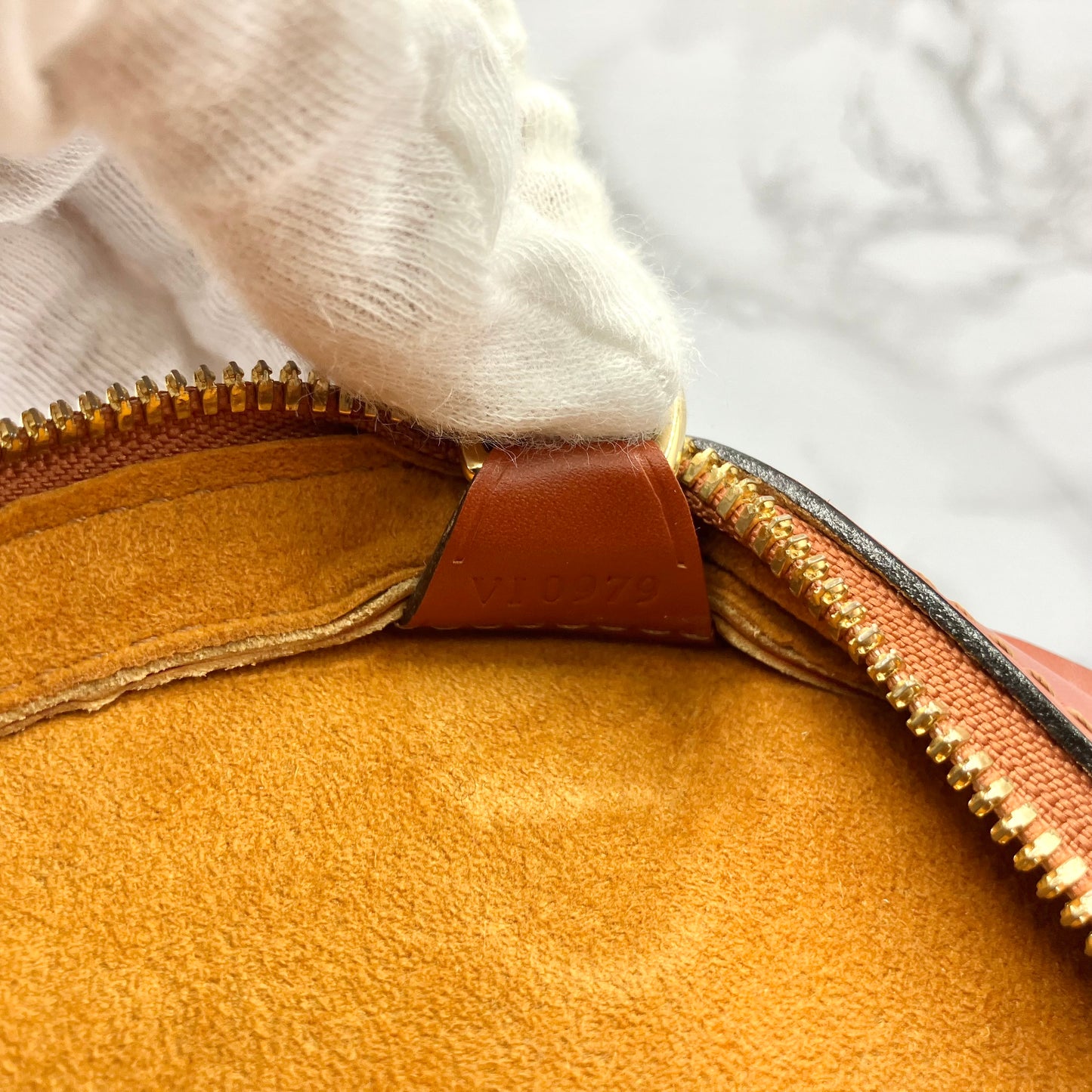 LOUIS VUITTON Epi Mabillon