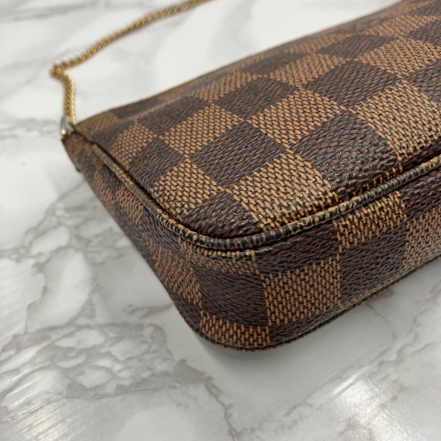LOUIS VUITTON Damier Mini Pochette Accessoires