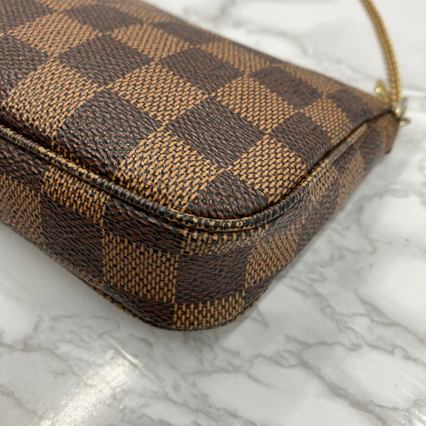 LOUIS VUITTON Damier Mini Pochette Accessoires