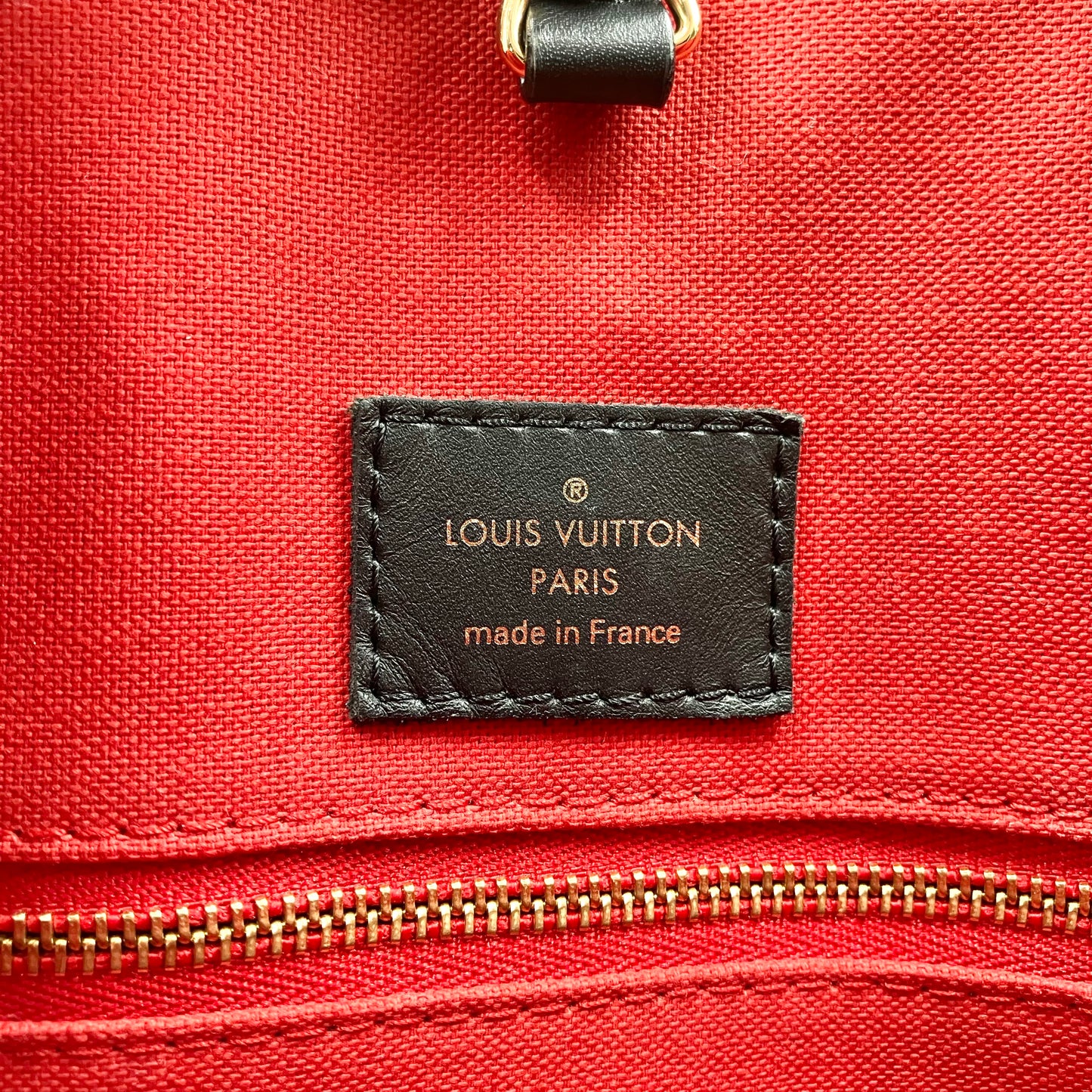 LOUIS VUITTON Monogram Reverse Giant On The Go MM