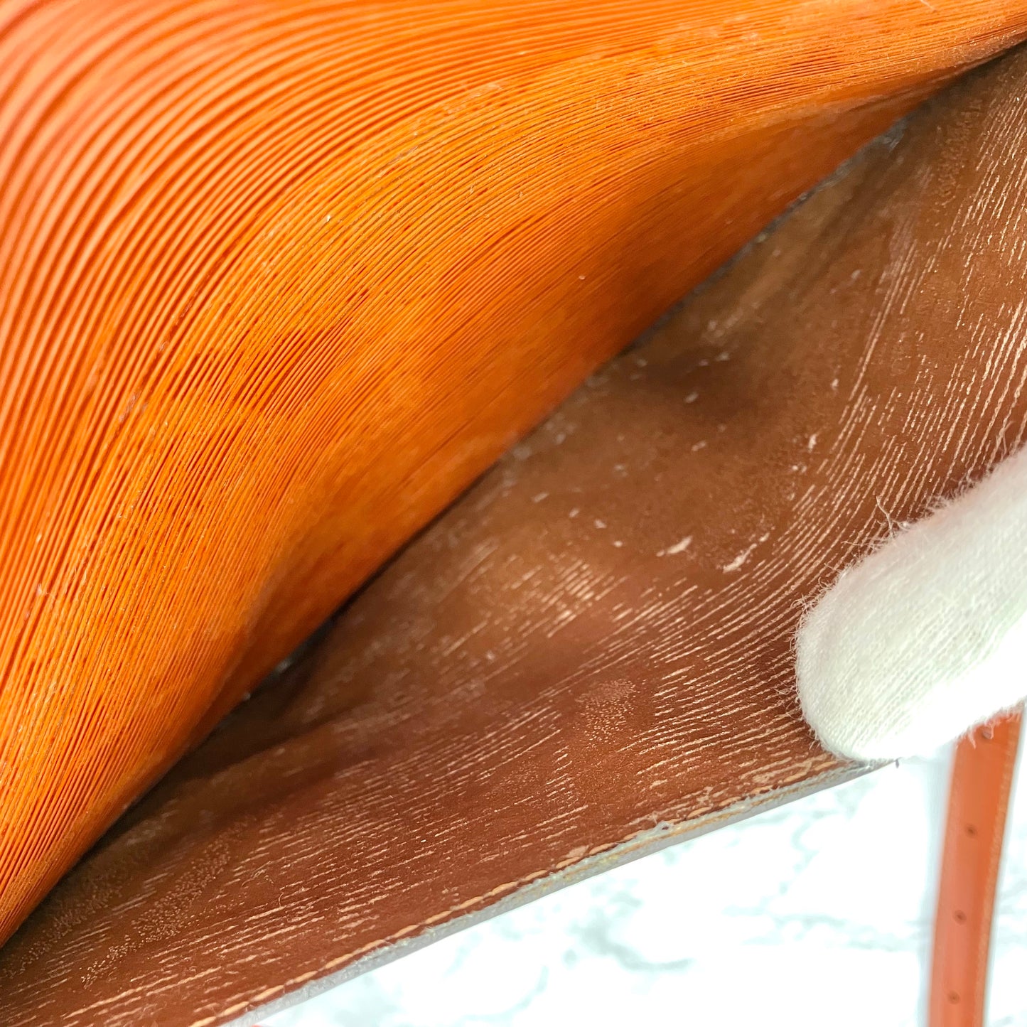 Louis Vuitton Epi Sun Crew