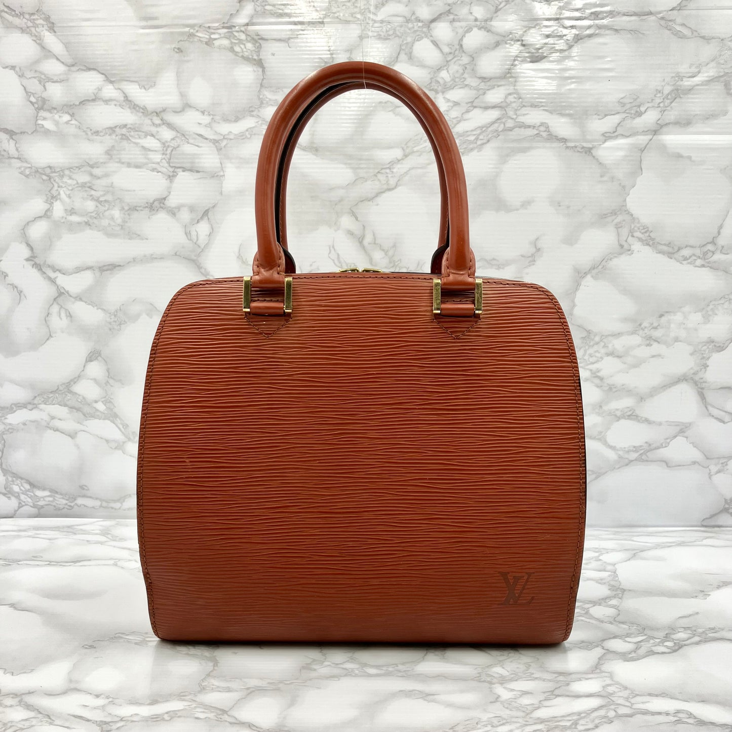 LOUIS VUITTON Epi Pont Neuf