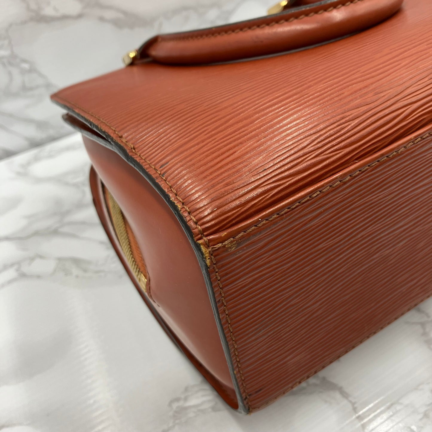 LOUIS VUITTON Epi Pont Neuf