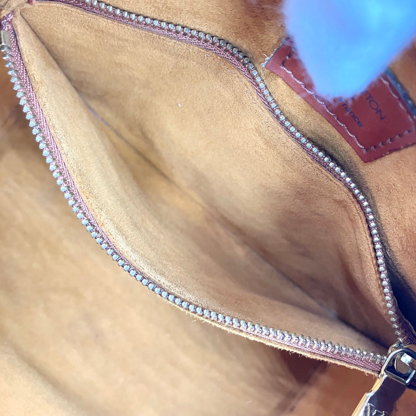 LOUIS VUITTON Epi Pont Neuf