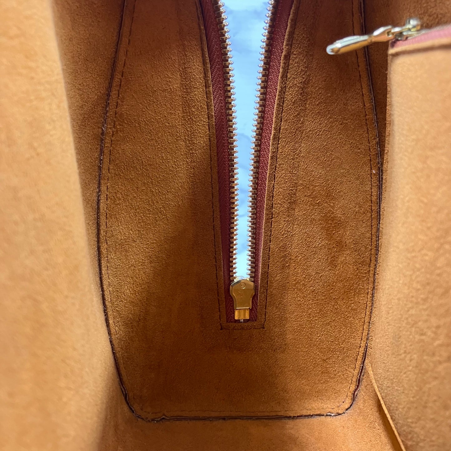 LOUIS VUITTON Epi Pont Neuf