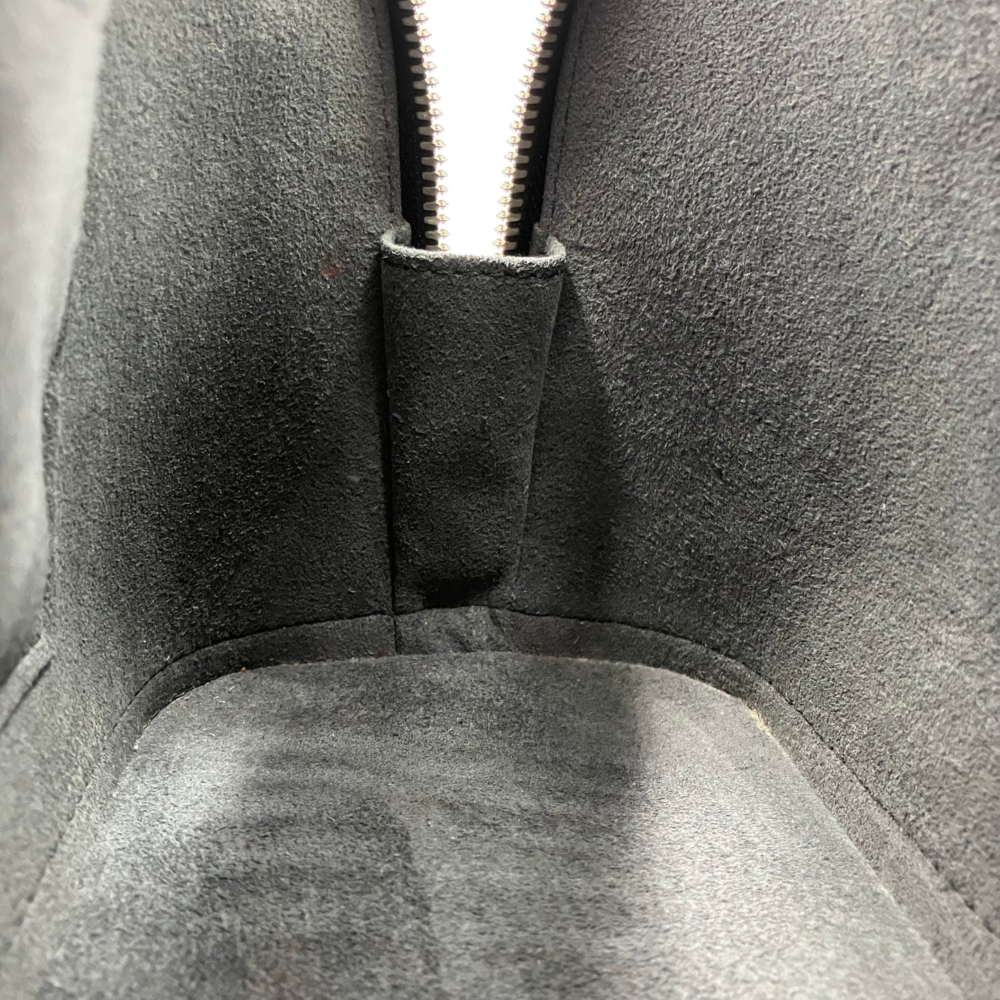 Louis Vuitton  Epi Alma BB