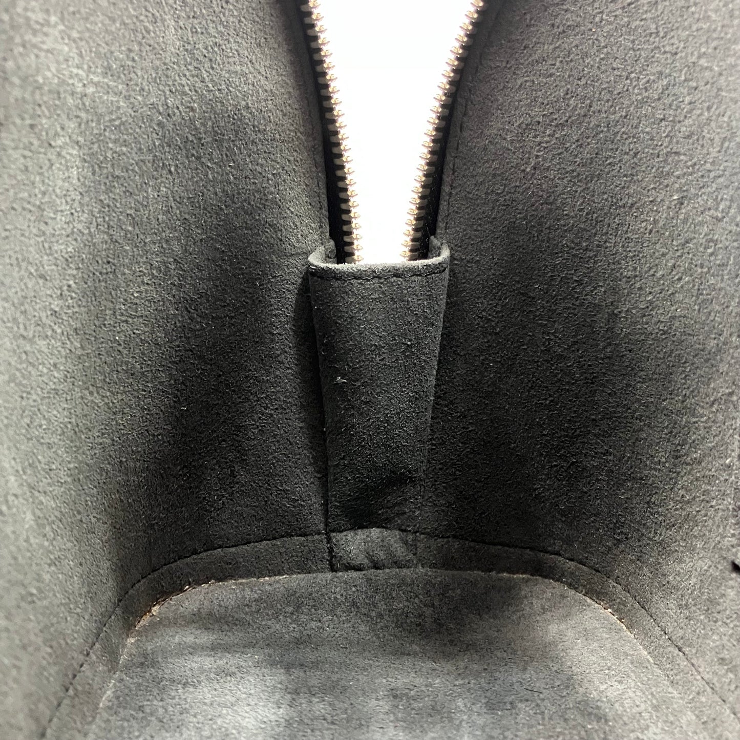 Louis Vuitton  Epi Alma BB