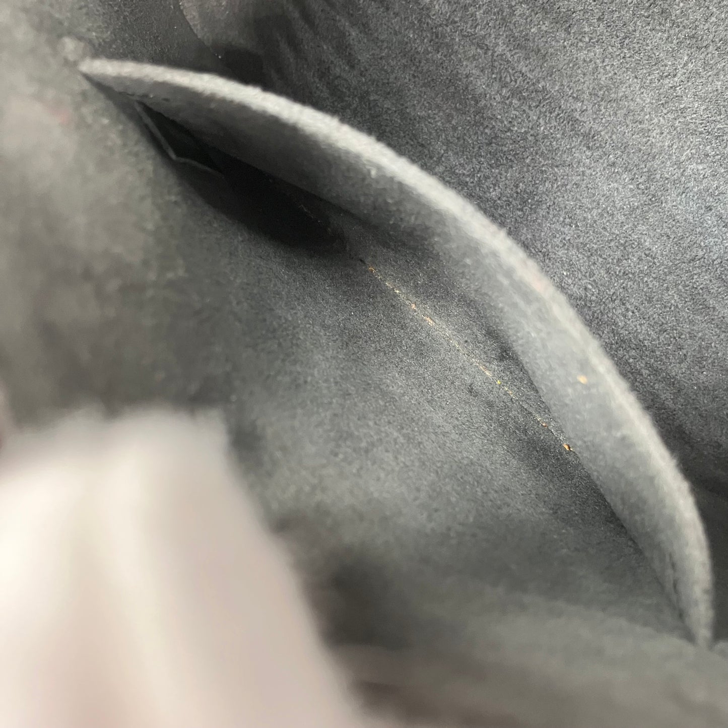 Louis Vuitton  Epi Alma BB