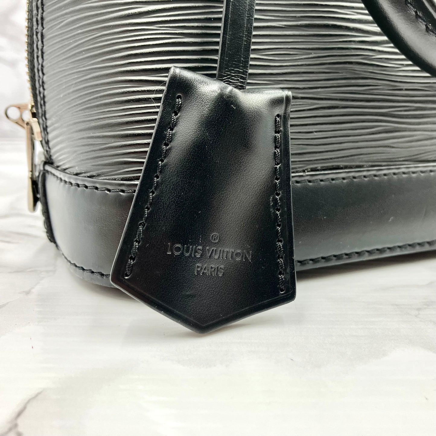 Louis Vuitton  Epi Alma BB