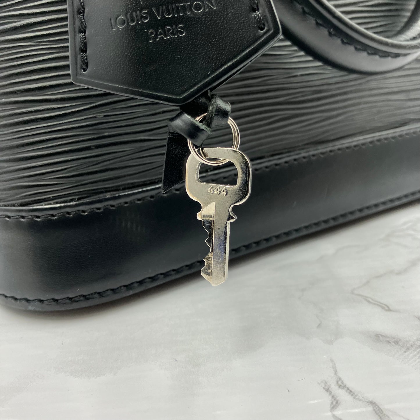 Louis Vuitton  Epi Alma BB